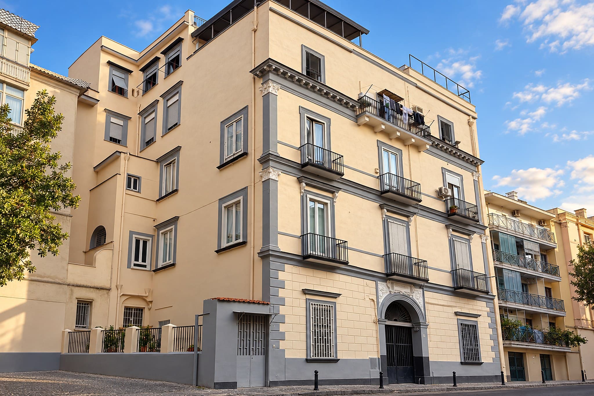 Via G. Poli 50, Portici (NA) — manutenzione ordinaria e straordinaria delle facciate esterne